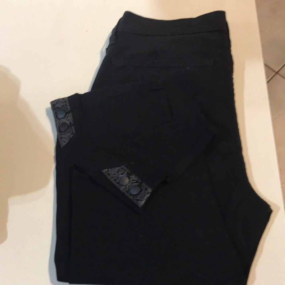 NYDJ crop 14p blk NWOT lift tuck Technology